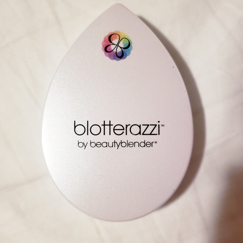 Beauty Blender Blotterazzi